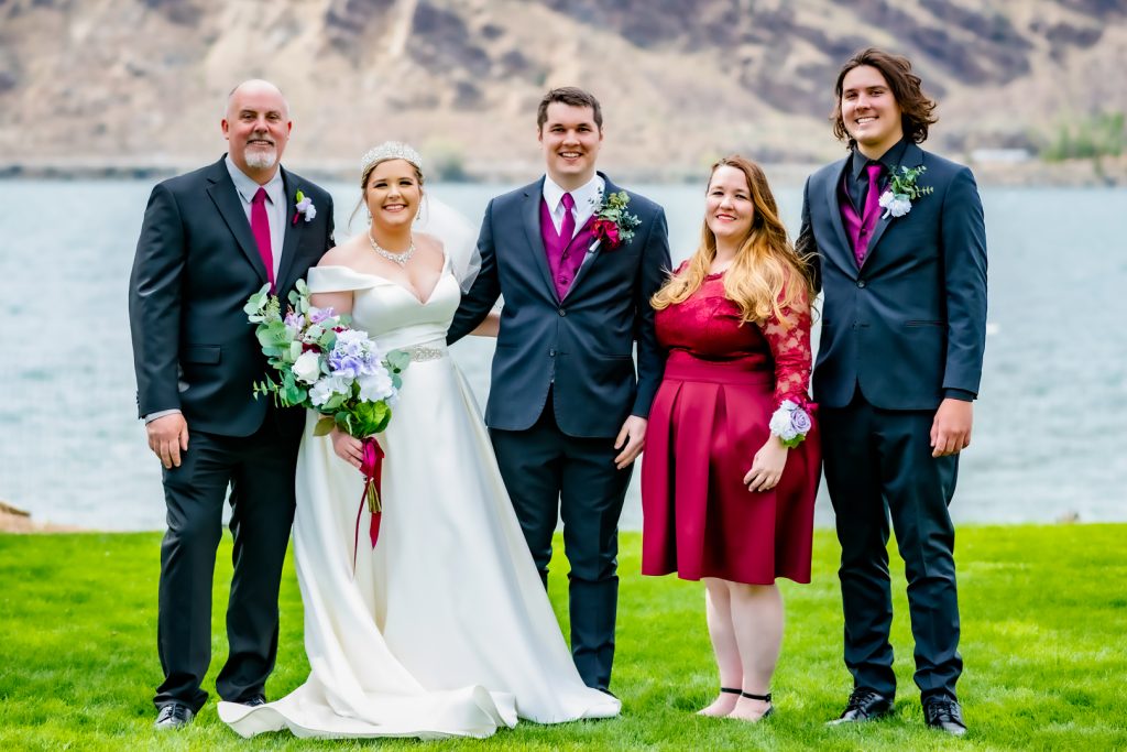 Family Photos at the River Estate Wedding